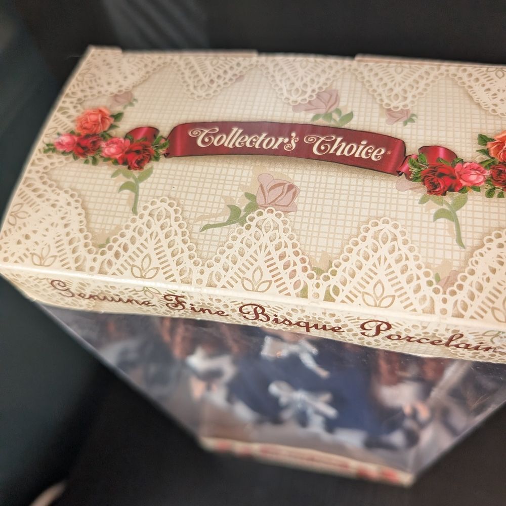 Authentic NIOB Vintage Genuine Fine Bisque Porcelain Doll Collectors Choice - Picture 4 of 9